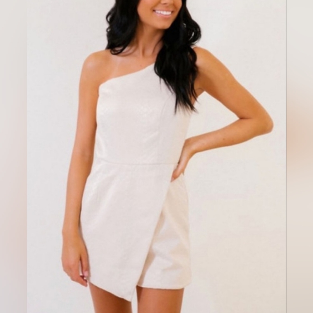 DO+BE White Romper